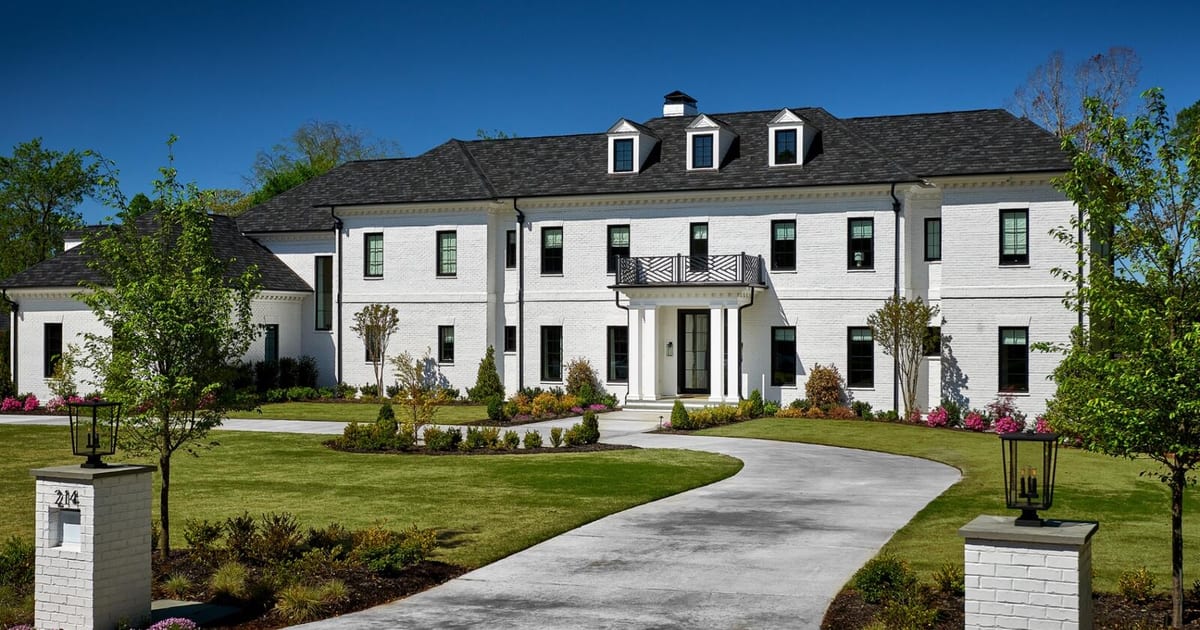 Kings Manor residence shown in the Peters Custom Homes portfolio